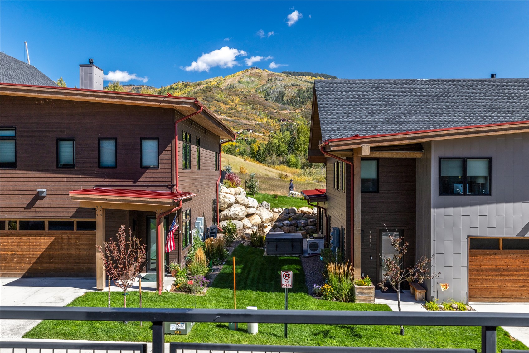 1241 Urban WAY 1