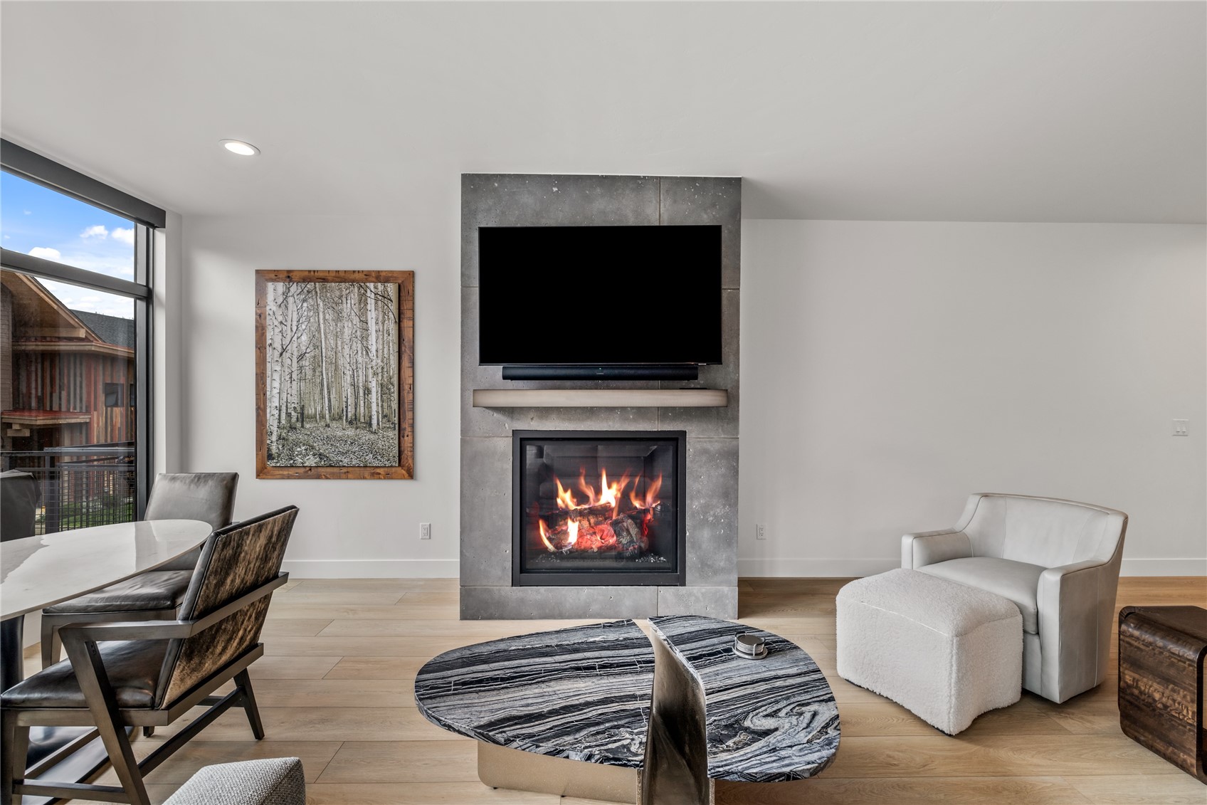 1241 Urban WAY 1