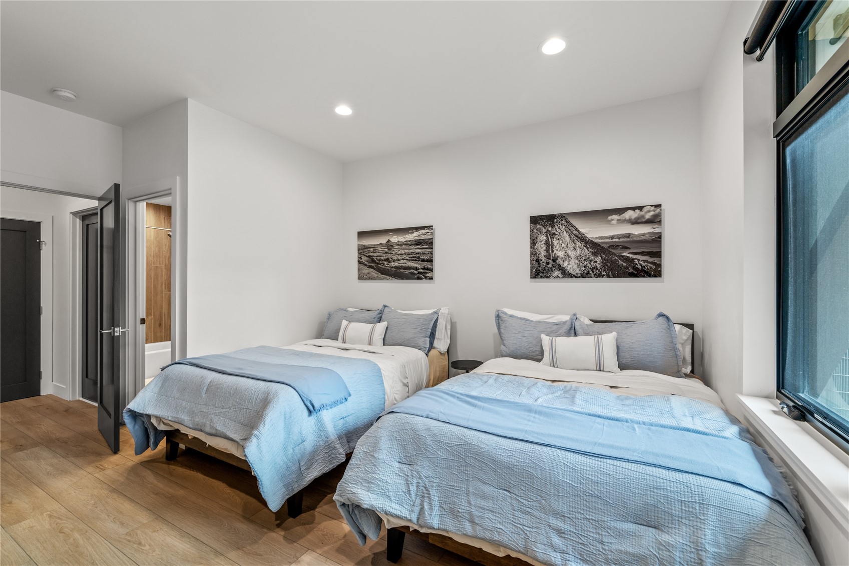 1241 Urban WAY 1