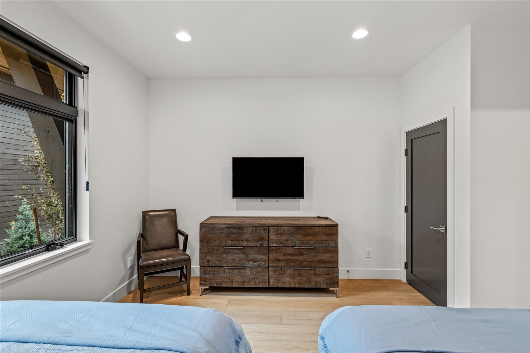 1241 Urban WAY 1