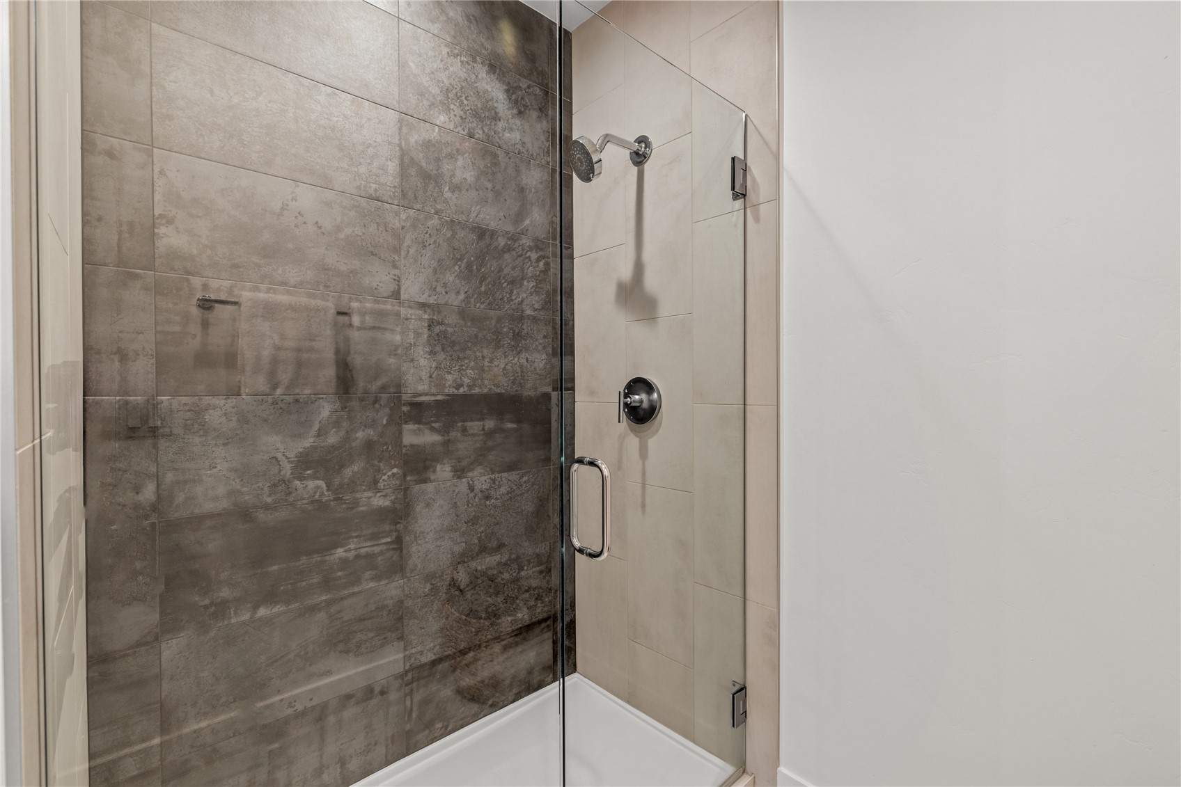 1241 Urban WAY 1