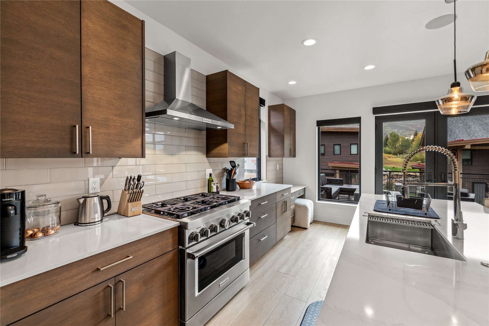 1241 Urban WAY 1