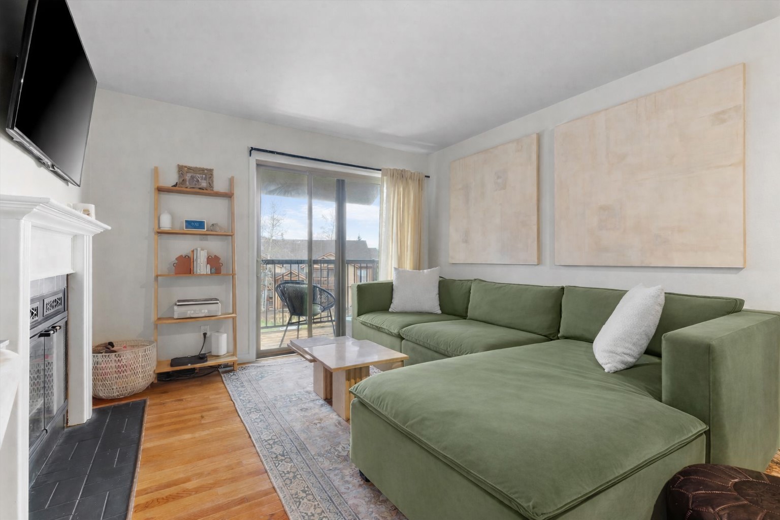 1555 Shadow Run COURT 309