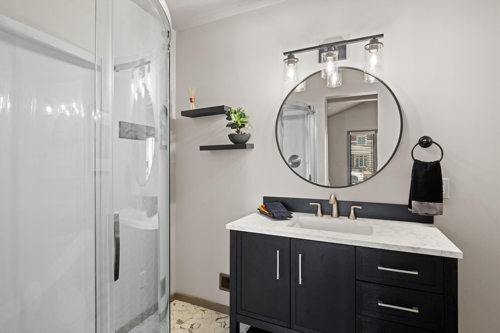 818 & 820 Broad STREET