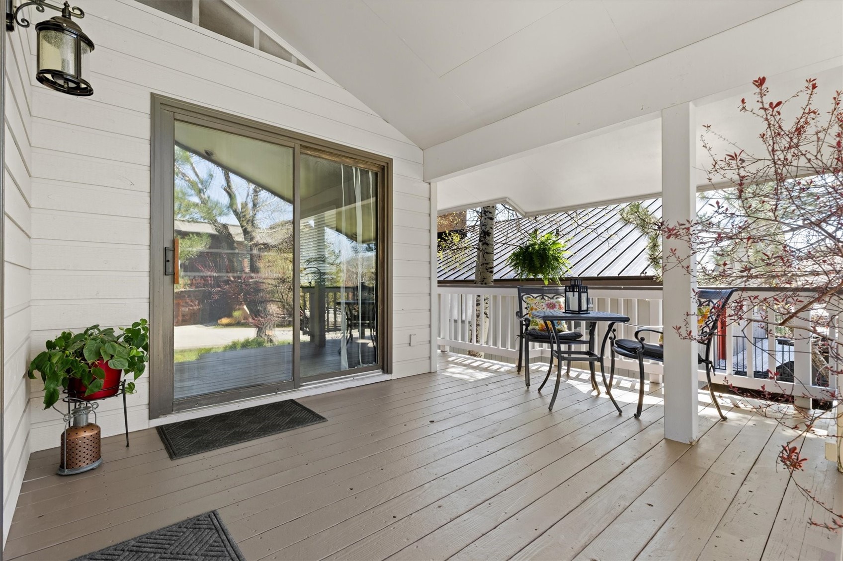 818 & 820 Broad STREET