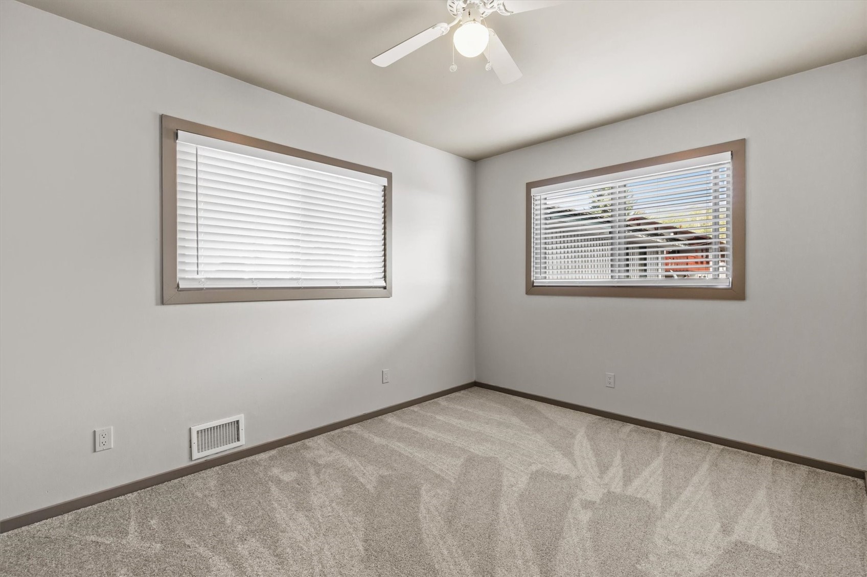 818 & 820 Broad STREET