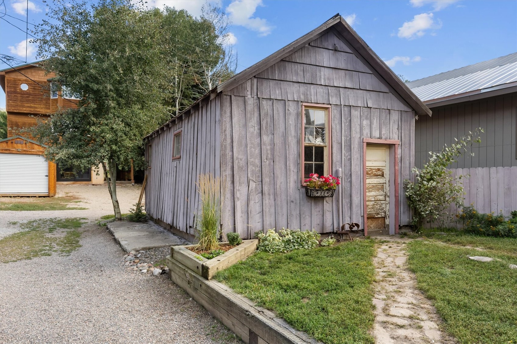 818 & 820 Broad STREET