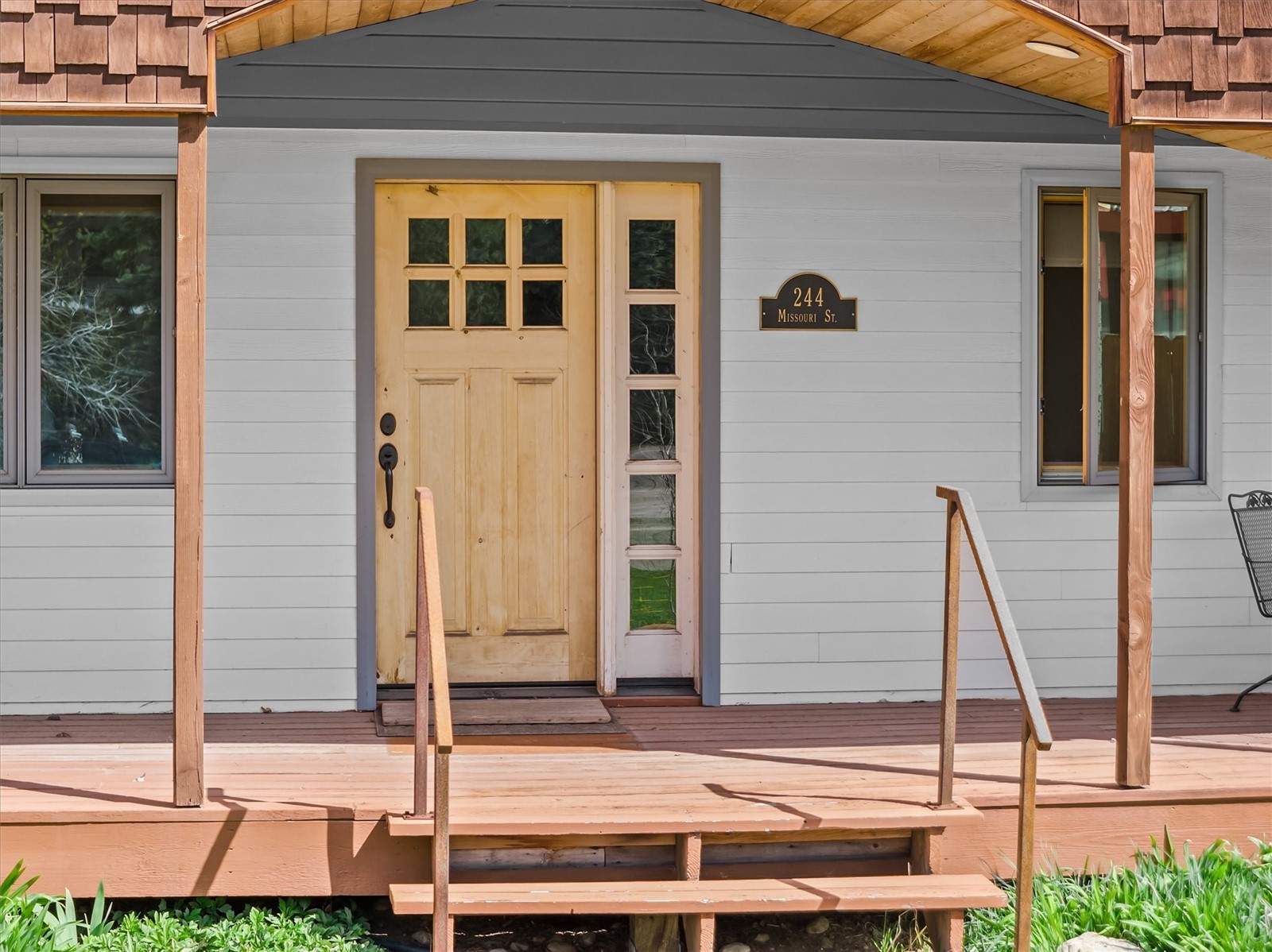 244 Missouri AVENUE