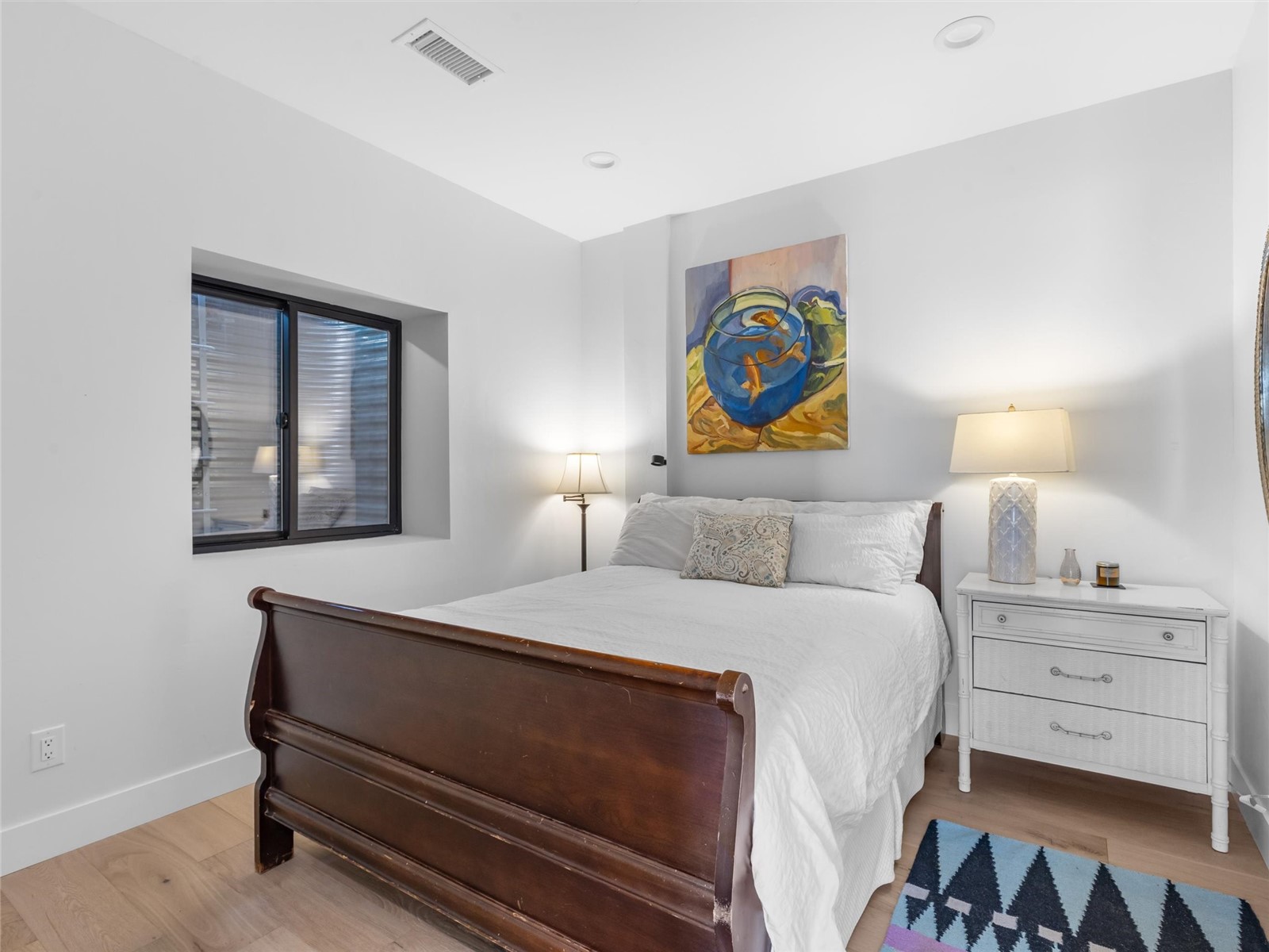 1227 Harwig CIRCLE