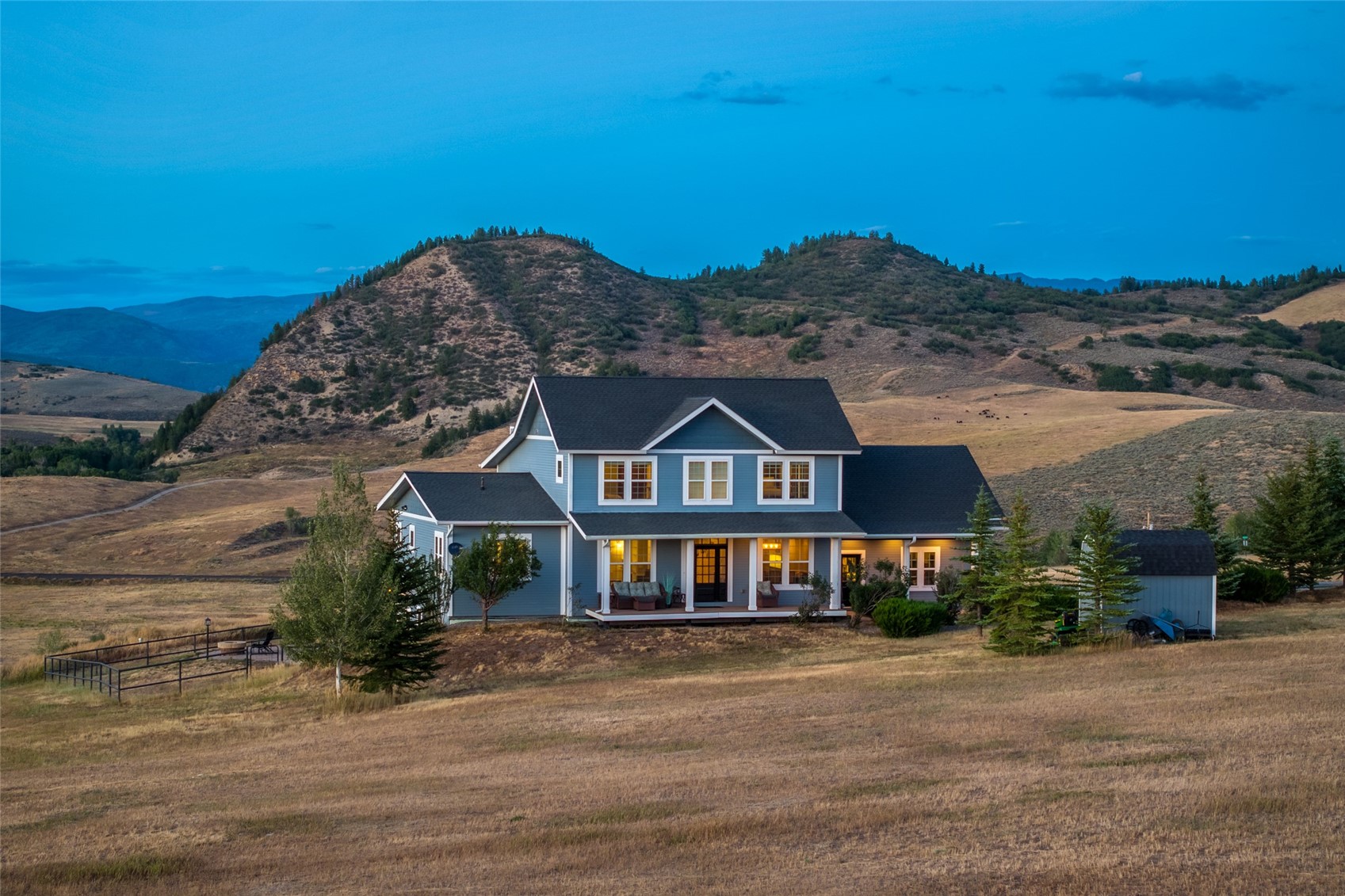 37625 Saddle Mountain DRIVE