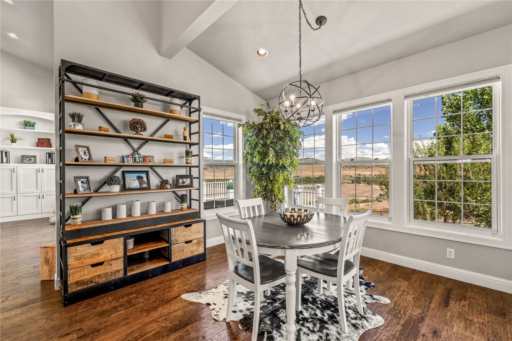 37625 Saddle Mountain DRIVE