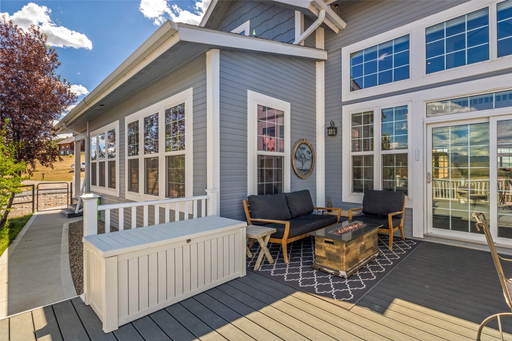 37625 Saddle Mountain DRIVE