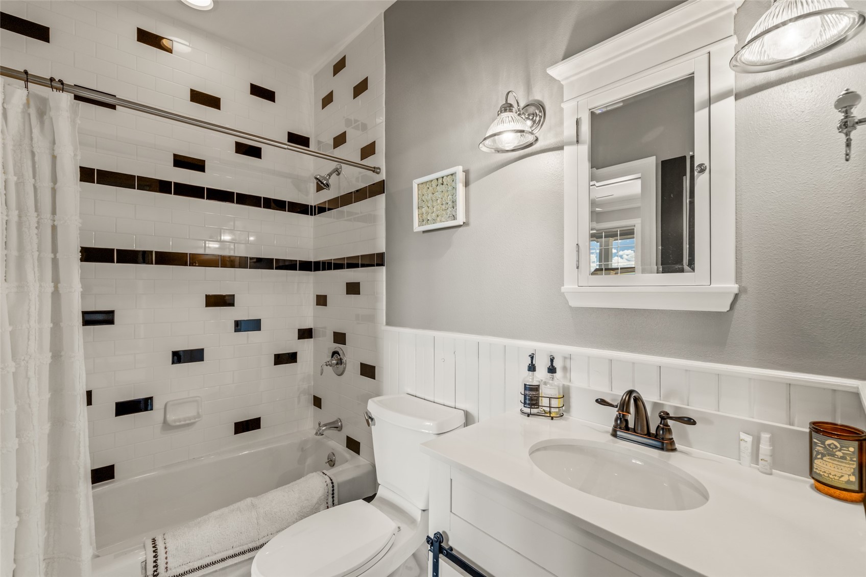 37625 Saddle Mountain DRIVE