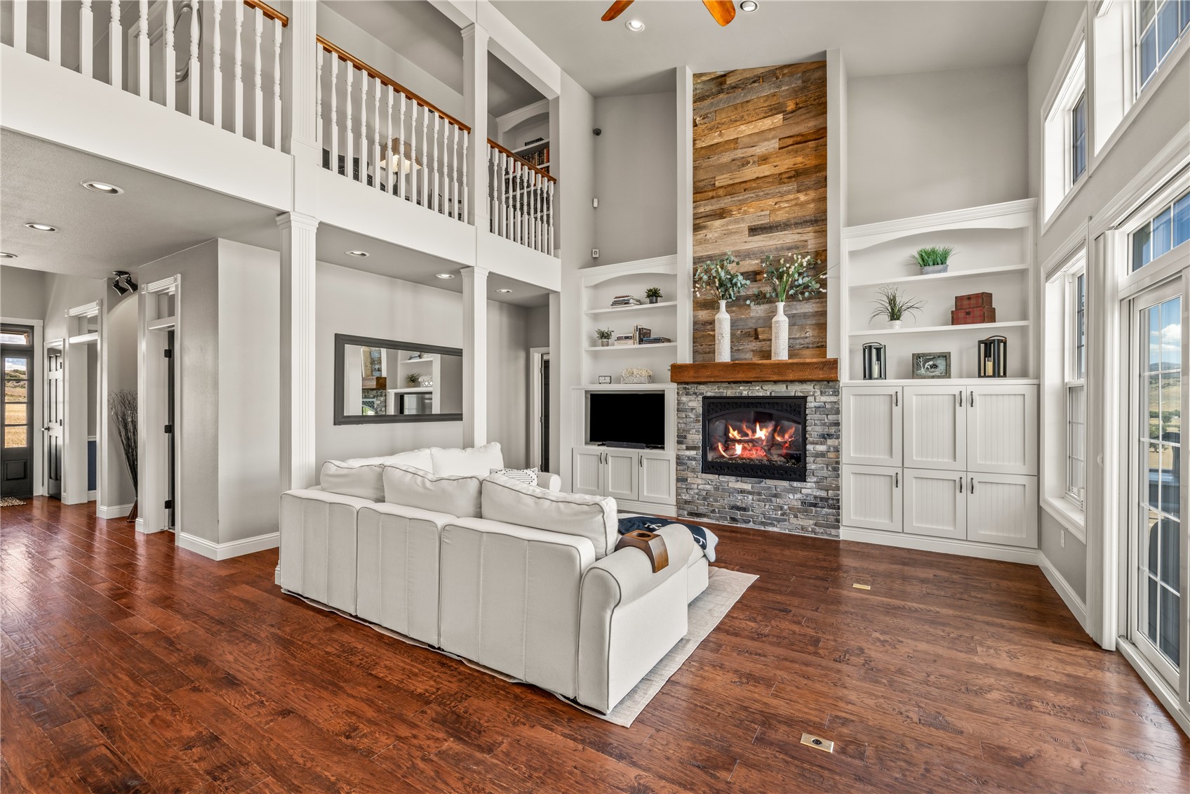 37625 Saddle Mountain DRIVE