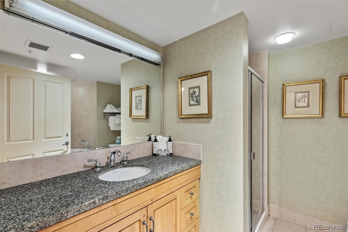2300 Mount Werner Circle 255