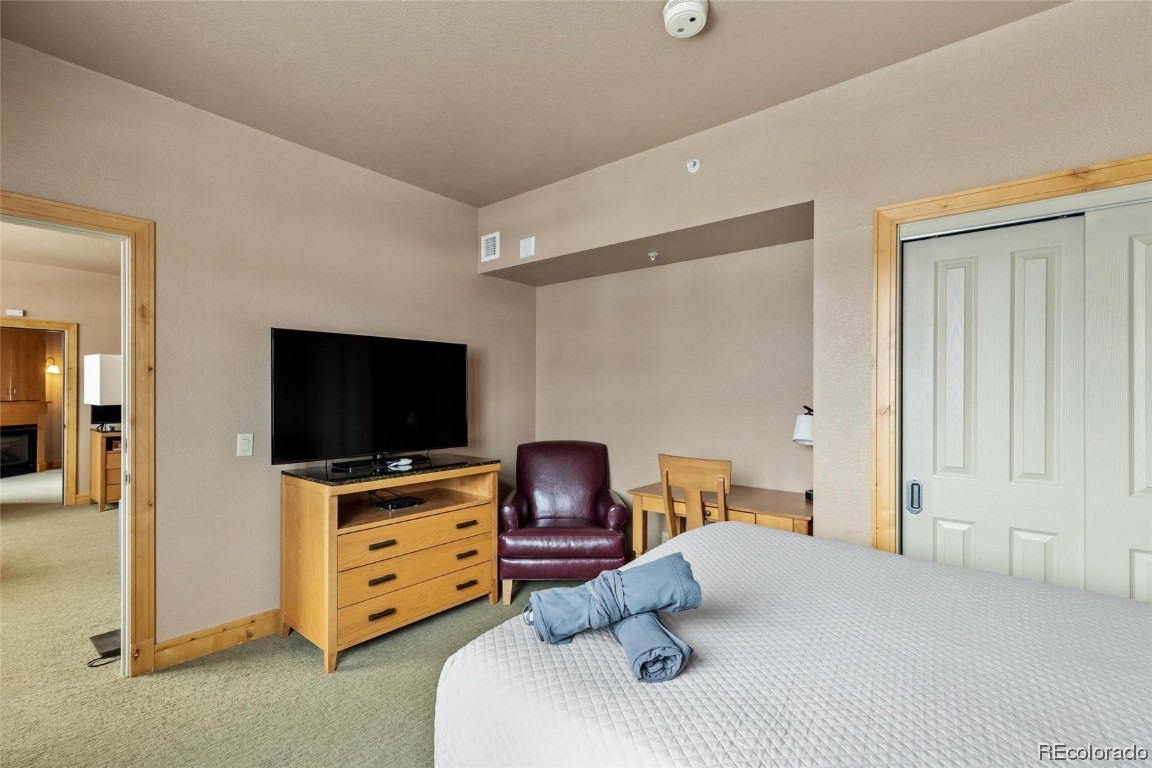 2300 Mount Werner Circle 255