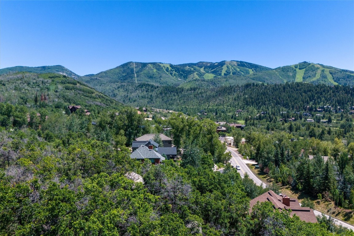 520 Steamboat BOULEVARD