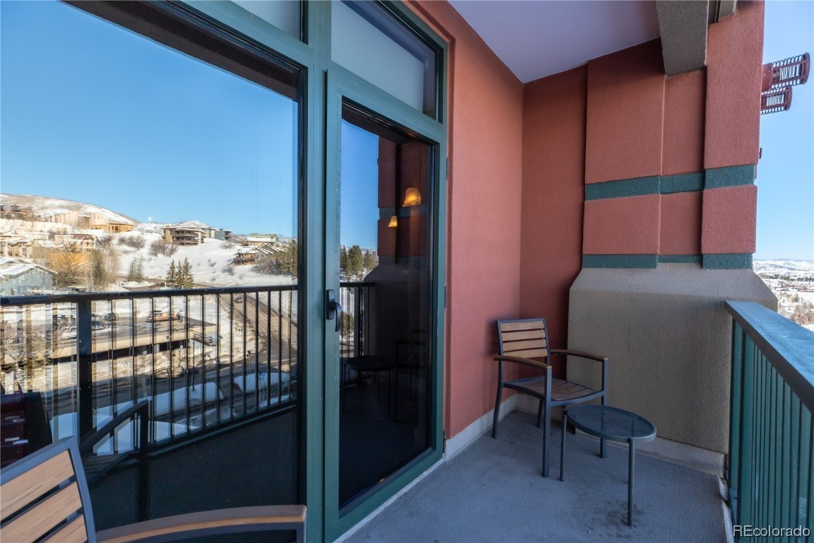 2300 Mount Werner CIRCLE 519/520/523