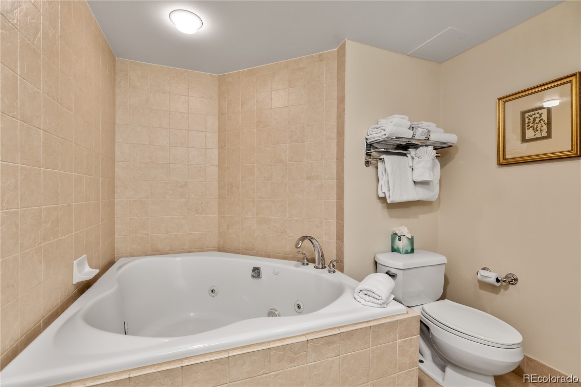 2300 Mount Werner CIRCLE 519/520/523