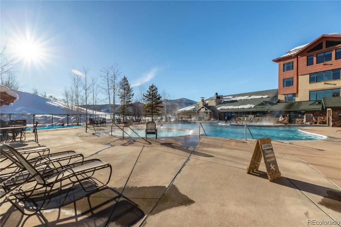 2300 Mount Werner CIRCLE 519/520/523