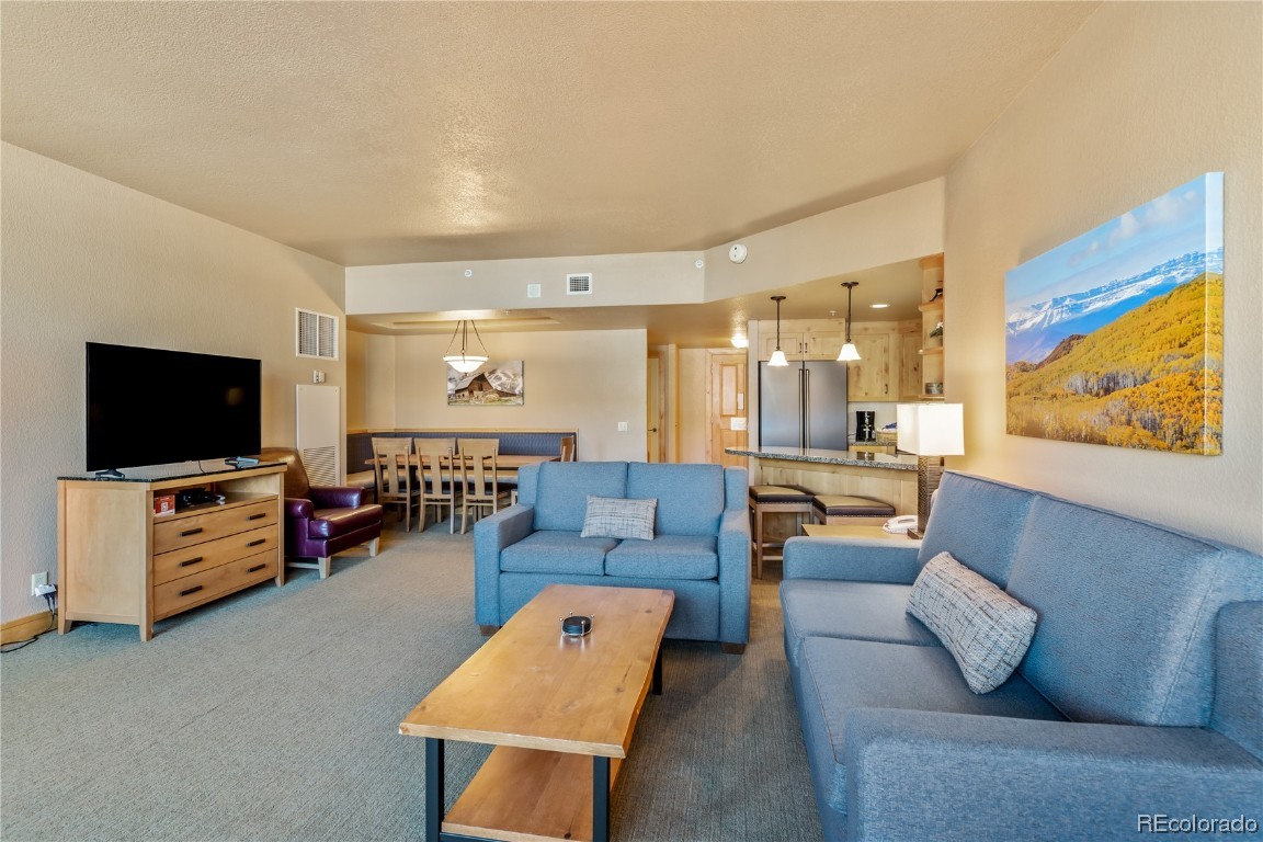 2300 Mount Werner CIRCLE 519/520/523