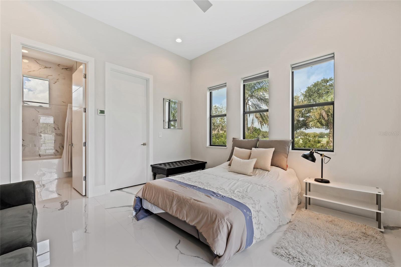 6159 HARBOUR TOWN CT