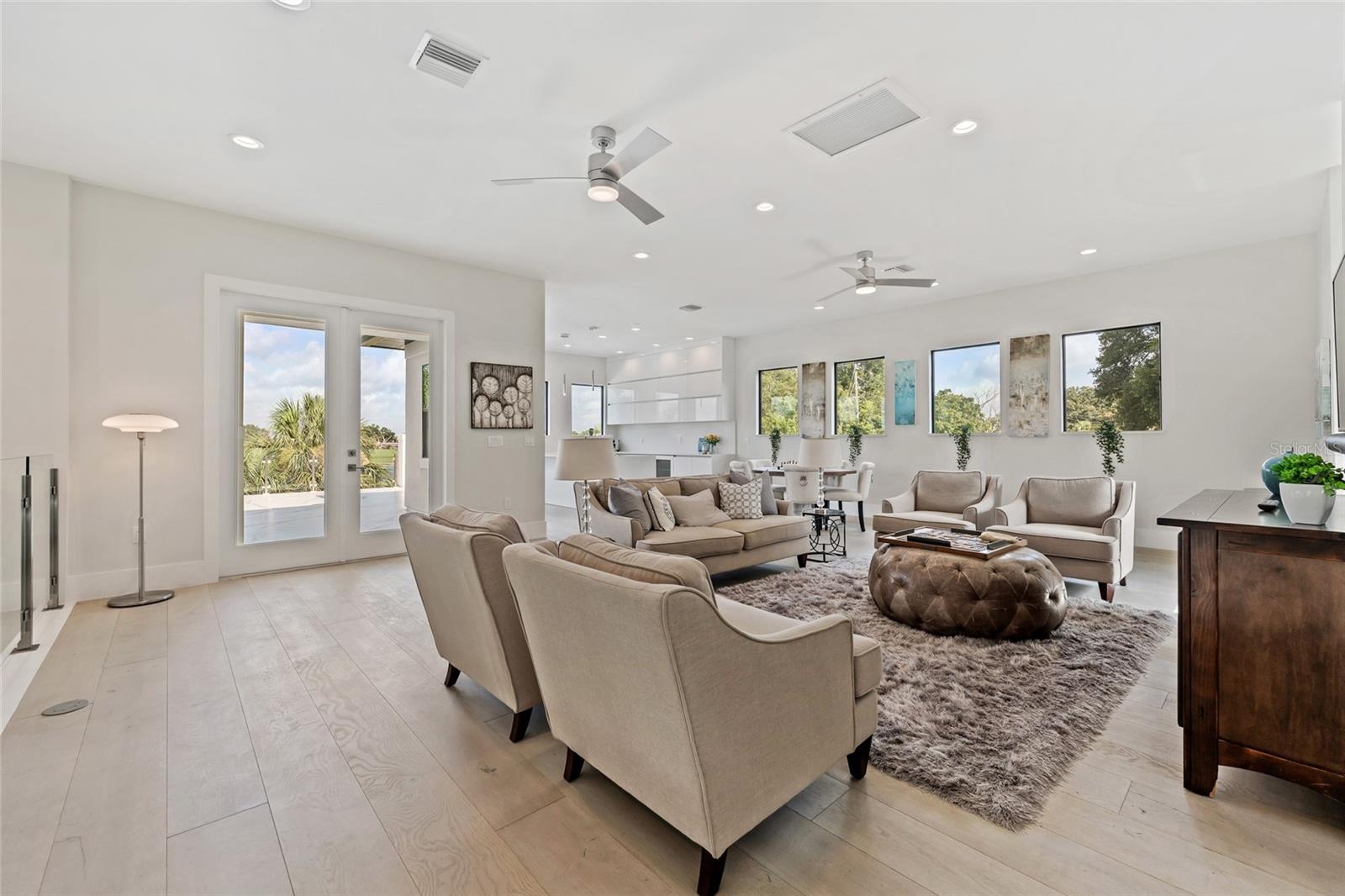 6159 HARBOUR TOWN CT