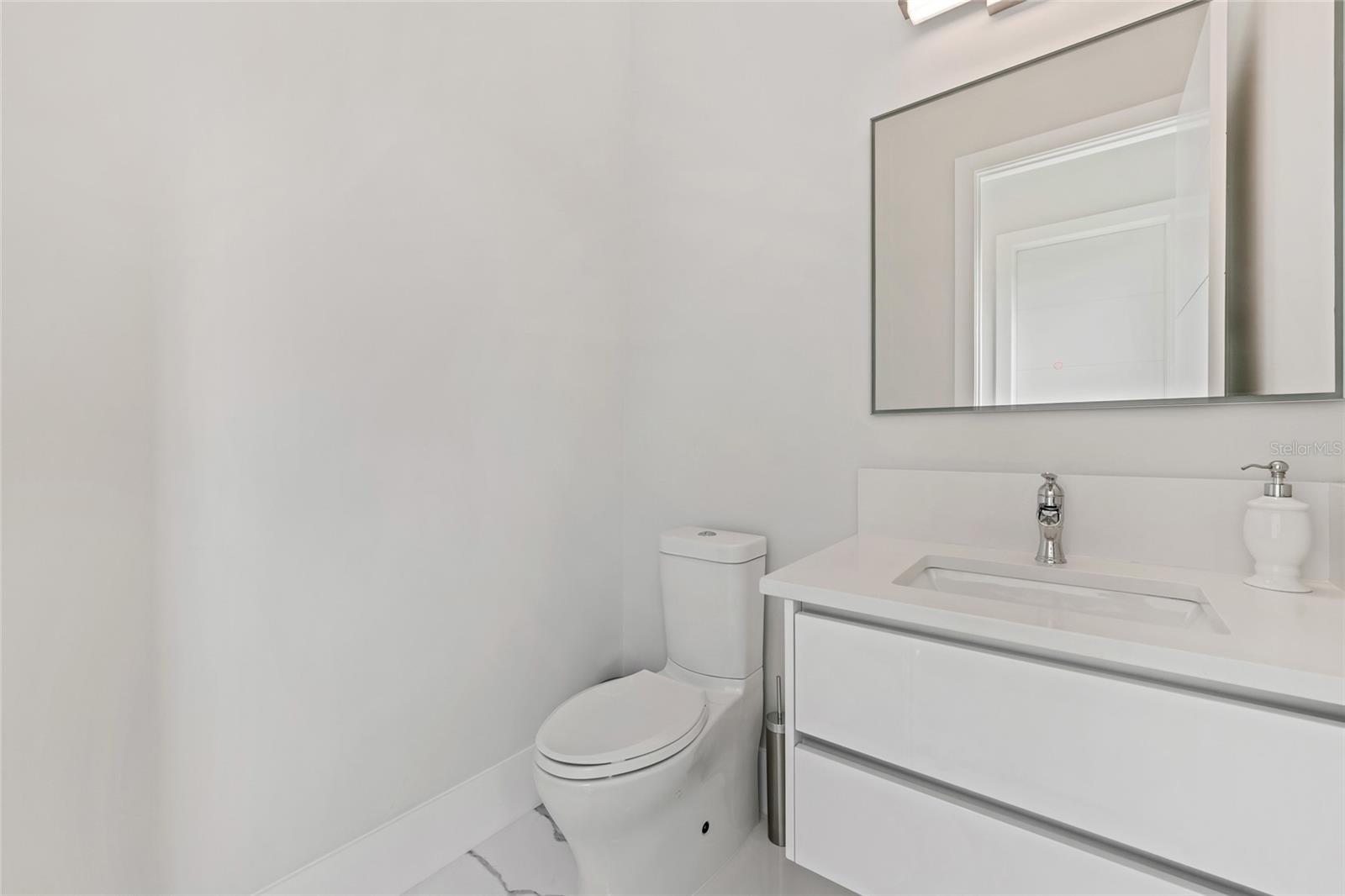 6159 HARBOUR TOWN CT