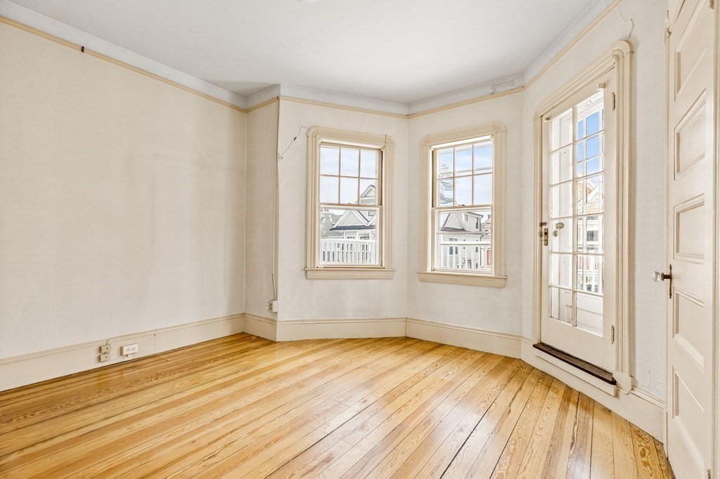 7 Manton Terrace # 2