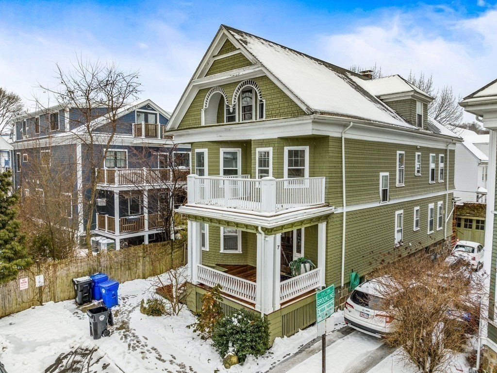 7 Manton Terrace # 2