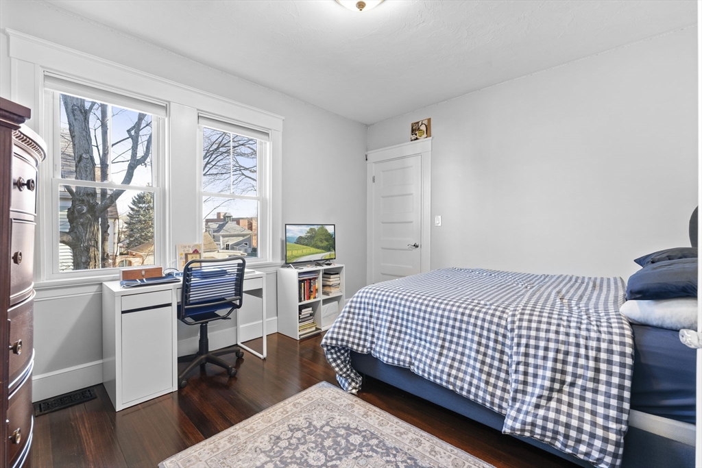 38 Churchill St # 38