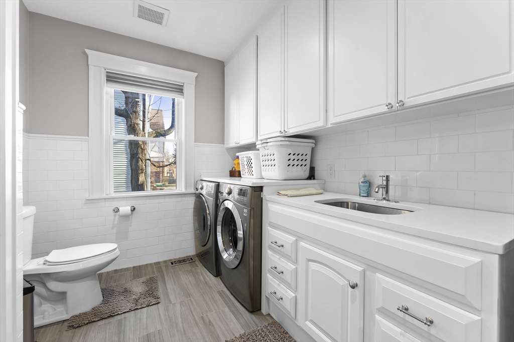 38 Churchill St # 38