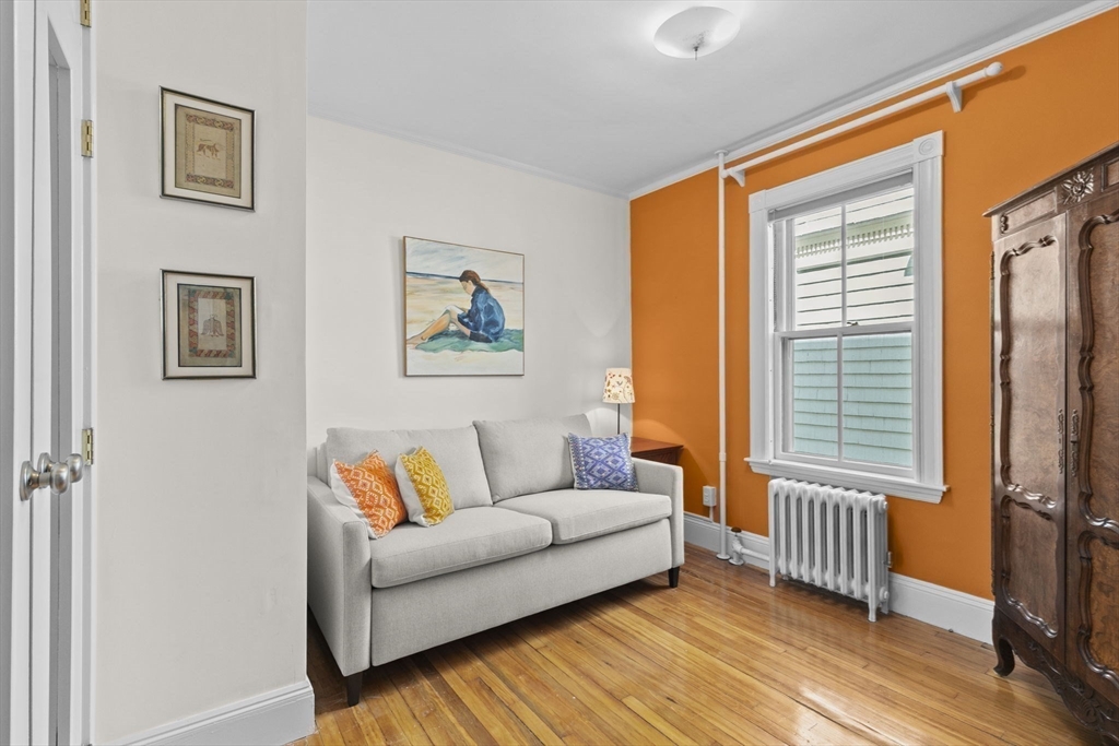 22 Fayette St # 2