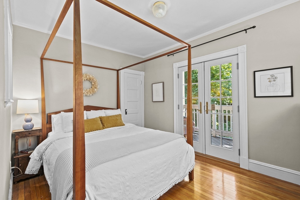 22 Fayette St # 2