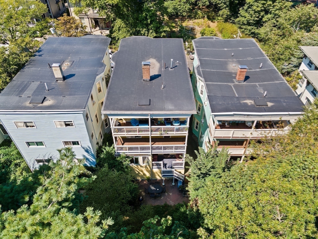 22 Fayette St # 2