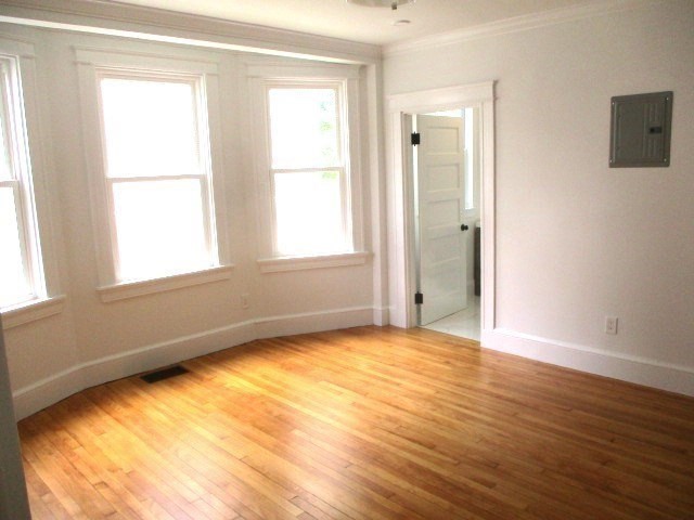 643 Watertown St # 1