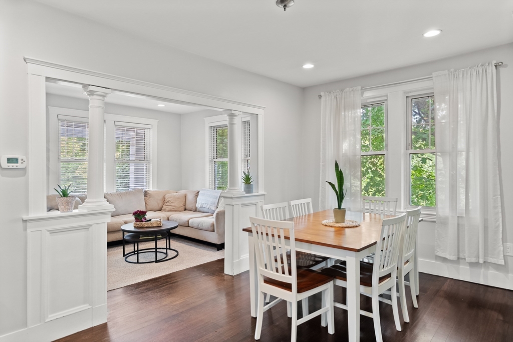 27 Murray Hill Rd