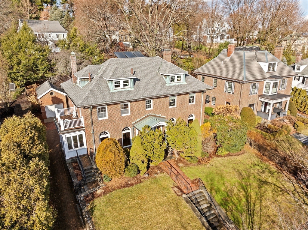 127 Commonwealth Ave