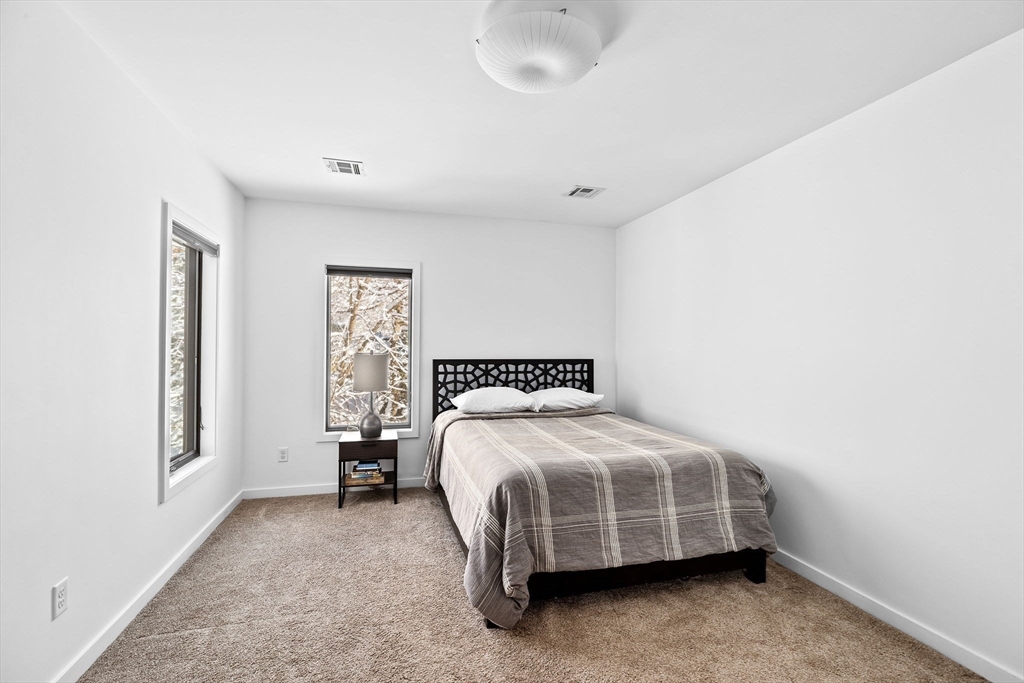 71 Wiswall Rd