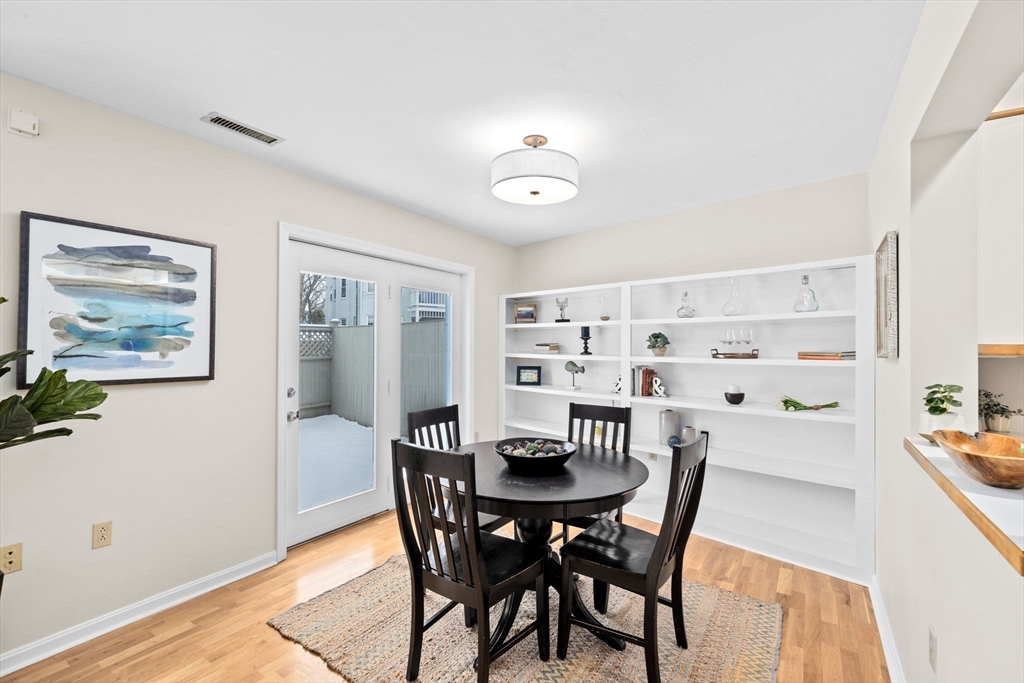 286 Sidney St # 286
