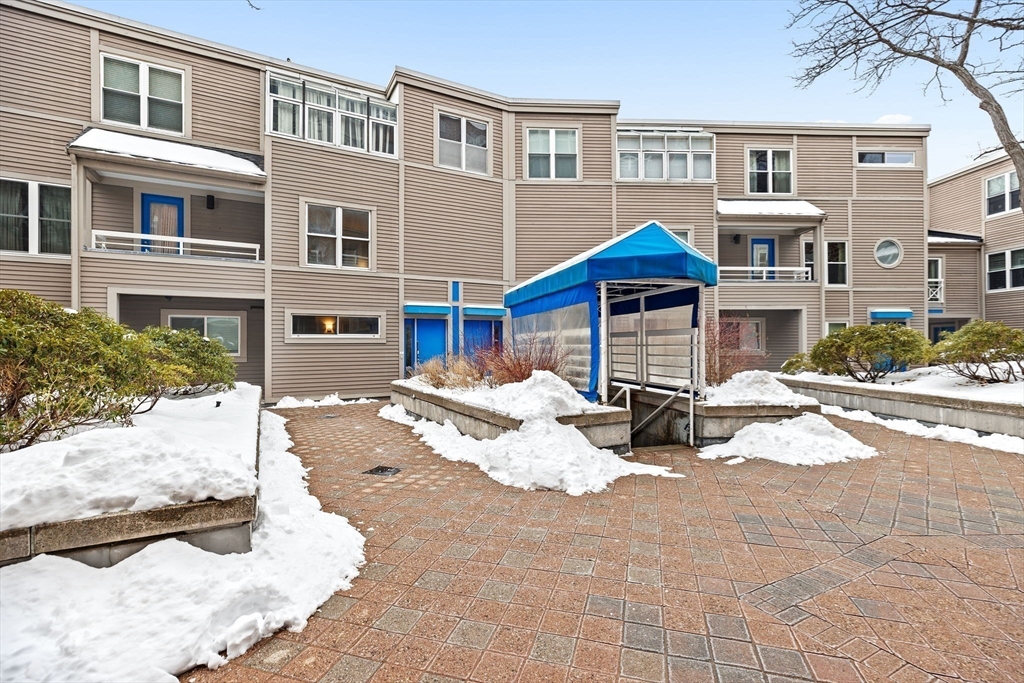 286 Sidney St # 286