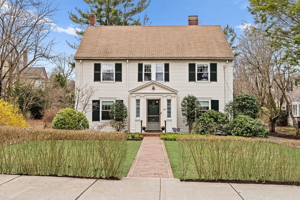 47 Woodland Rd