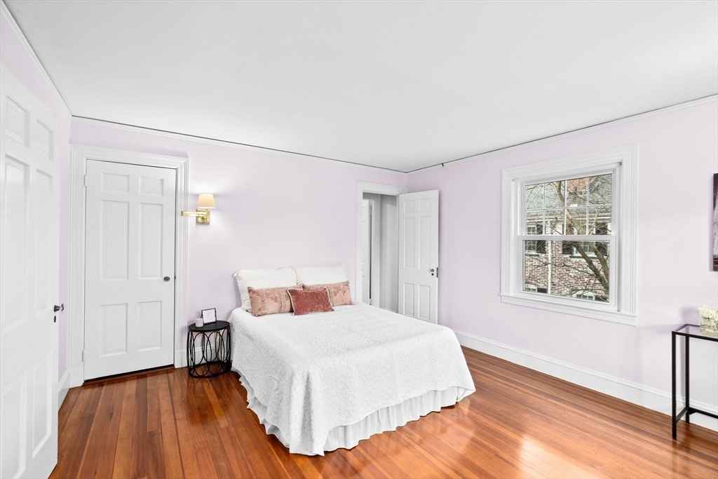 47 Woodland Rd