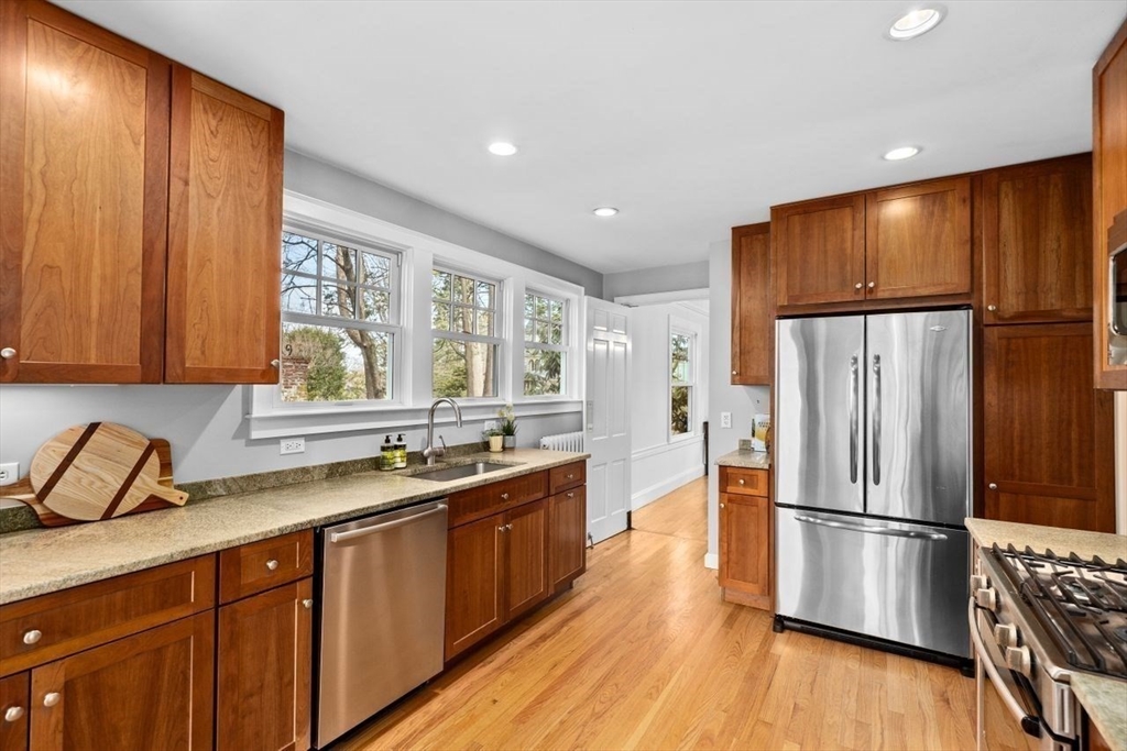 47 Woodland Rd