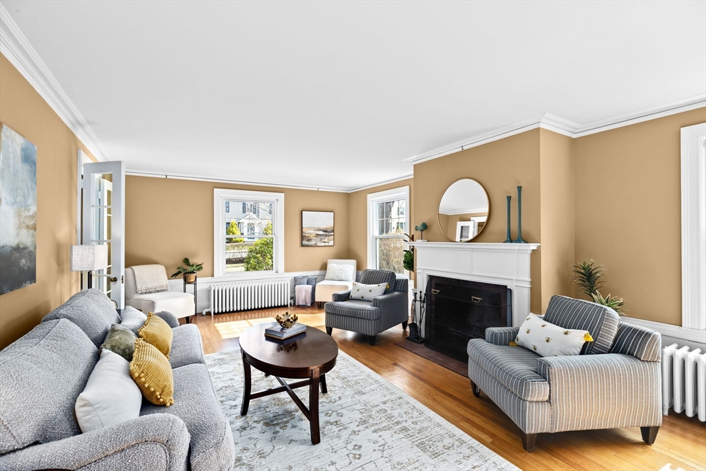 47 Woodland Rd