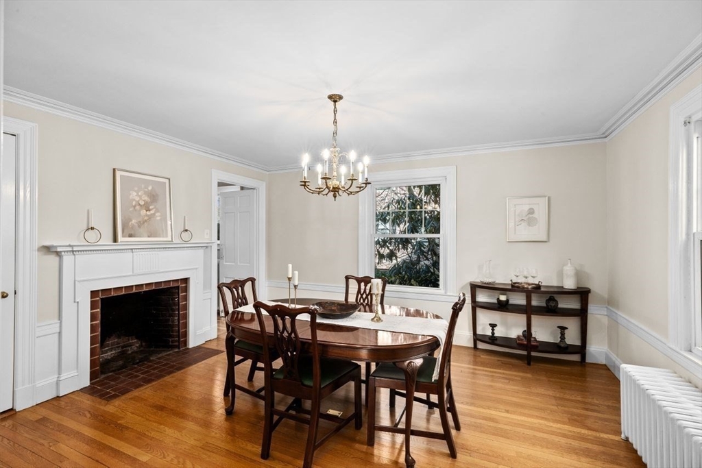 47 Woodland Rd