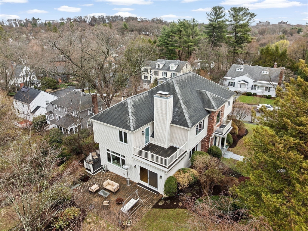 33 Sunhill Lane