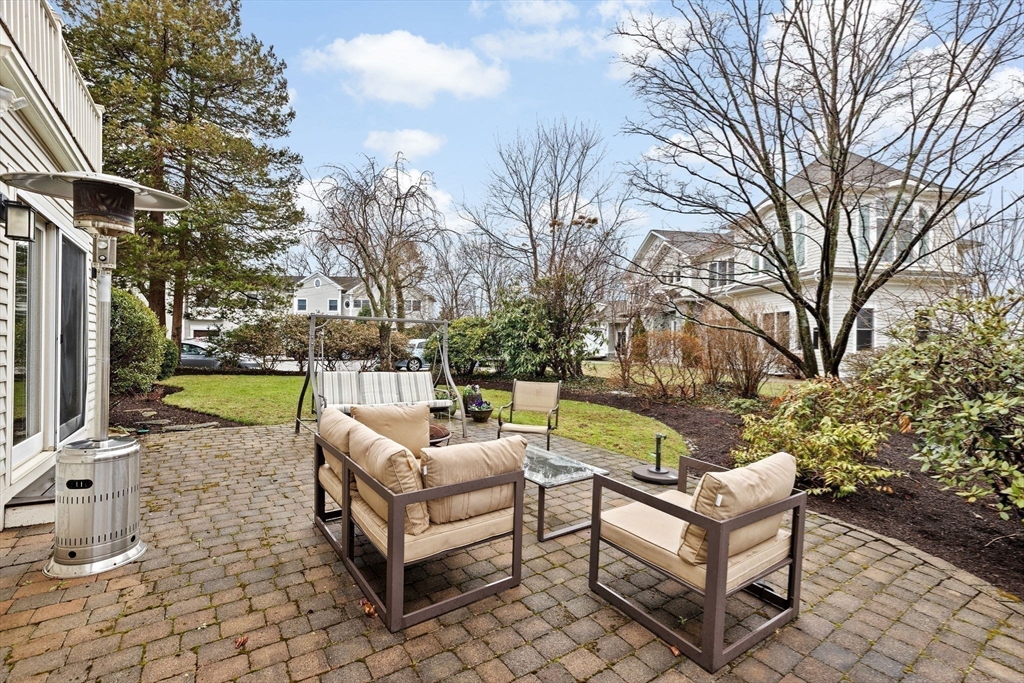 33 Sunhill Lane