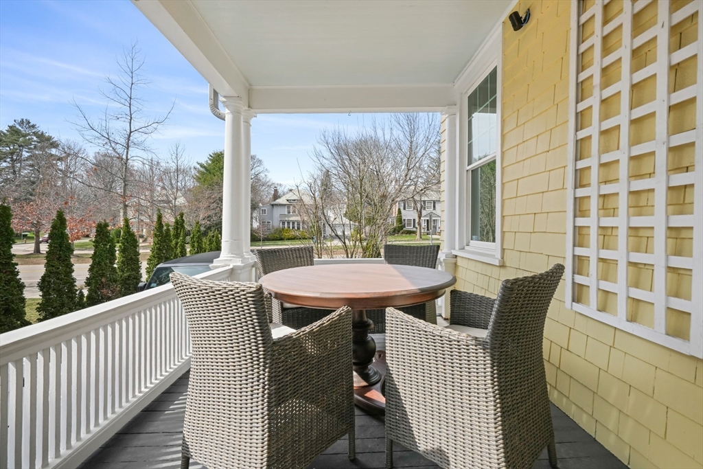 254 Commonwealth Ave