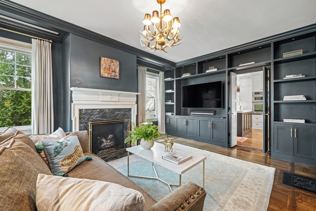 254 Commonwealth Ave